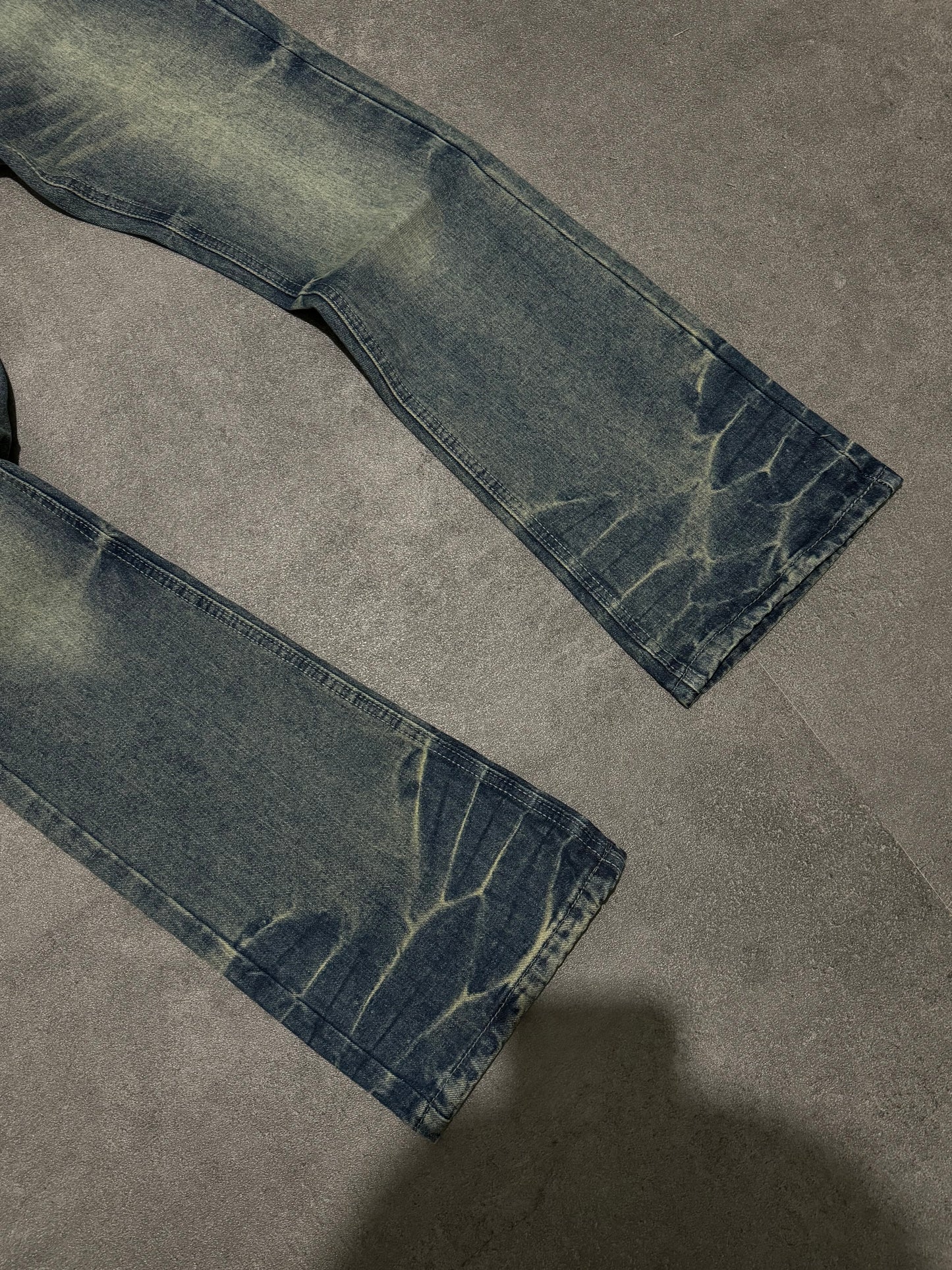 Essec Flared Blue Wash Denim