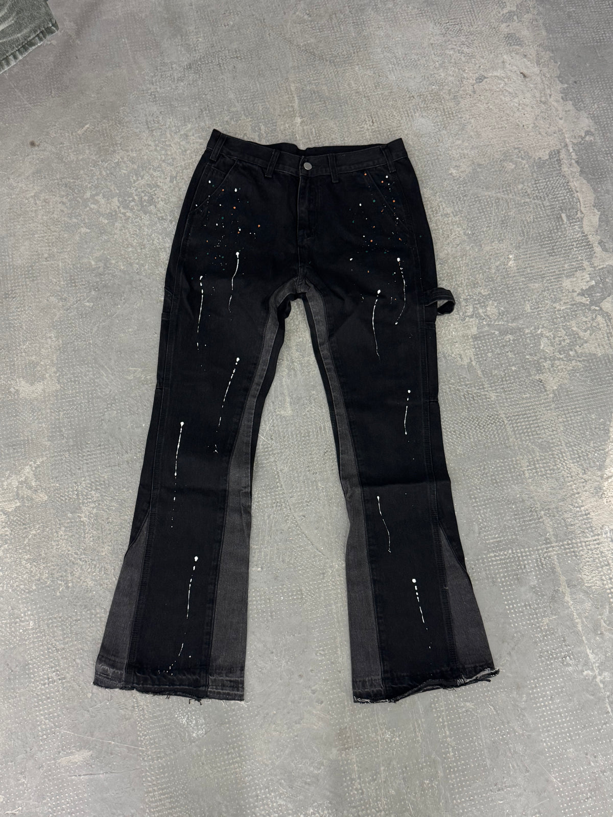 Black Painted Flared (24h Shipping)