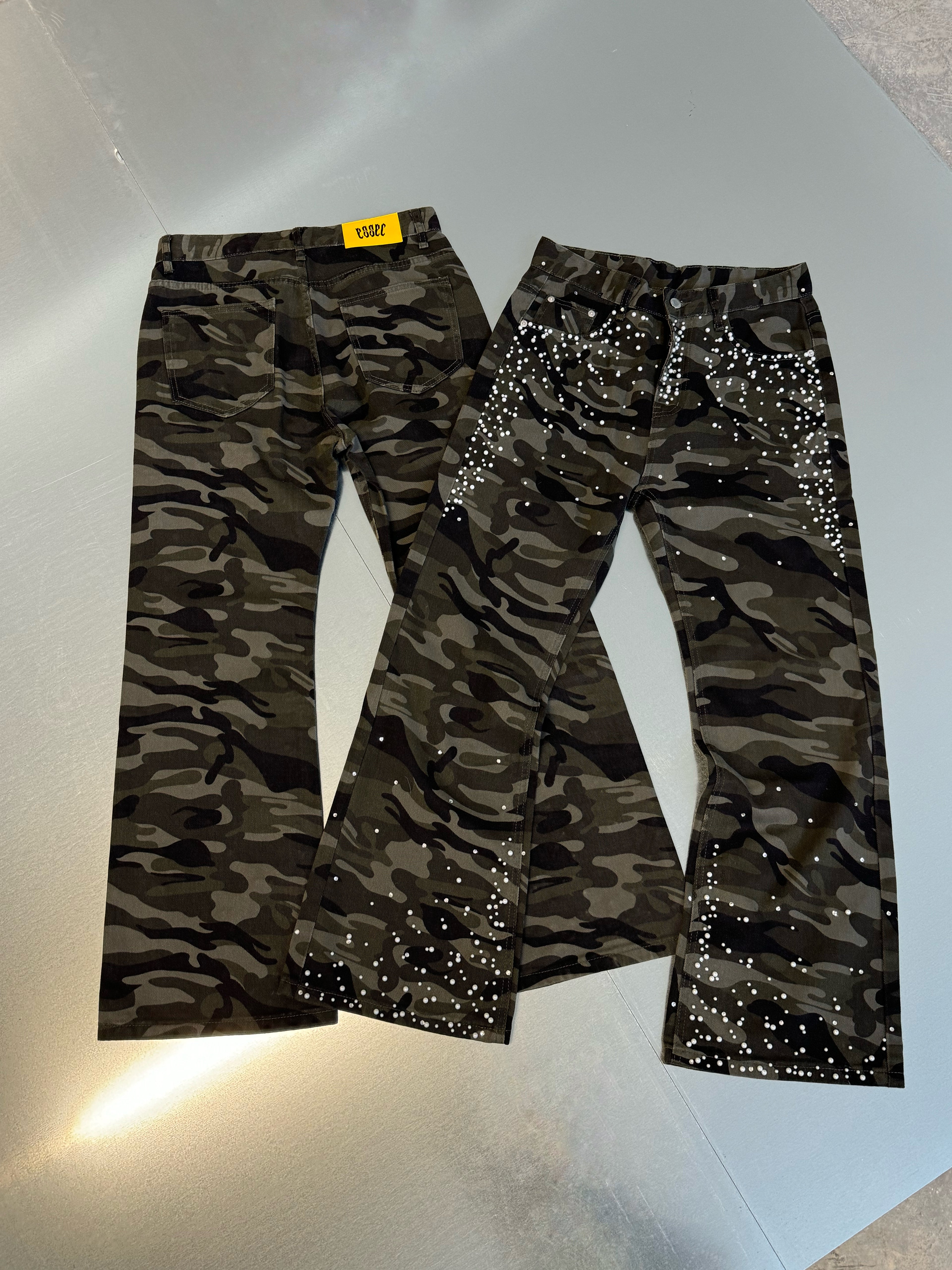 Flared Pearl Camo Denim