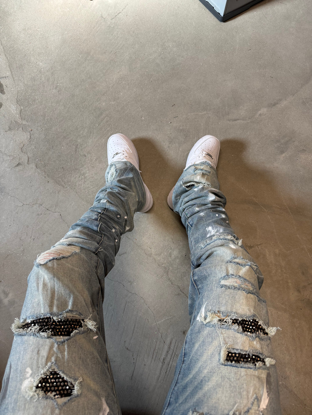 Stacked vvs Distressed Denim