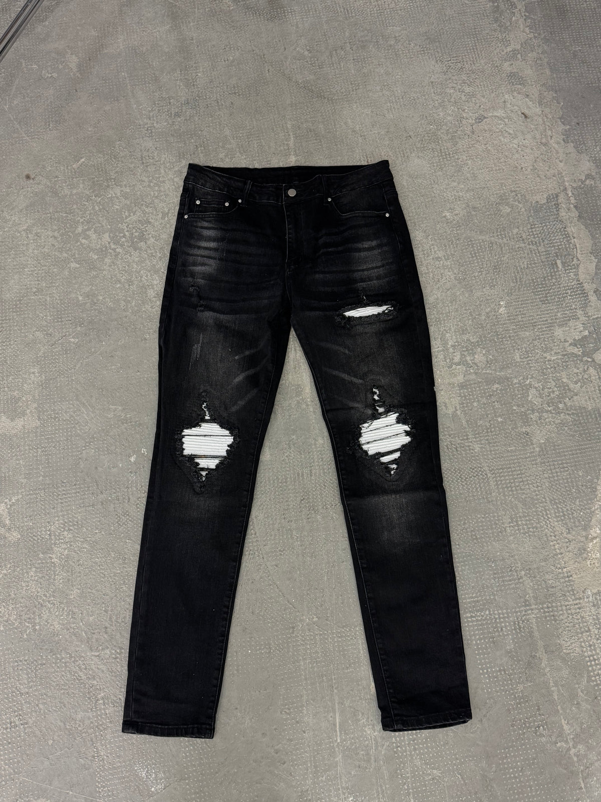 Black White Patch Slim (24h Shipping)