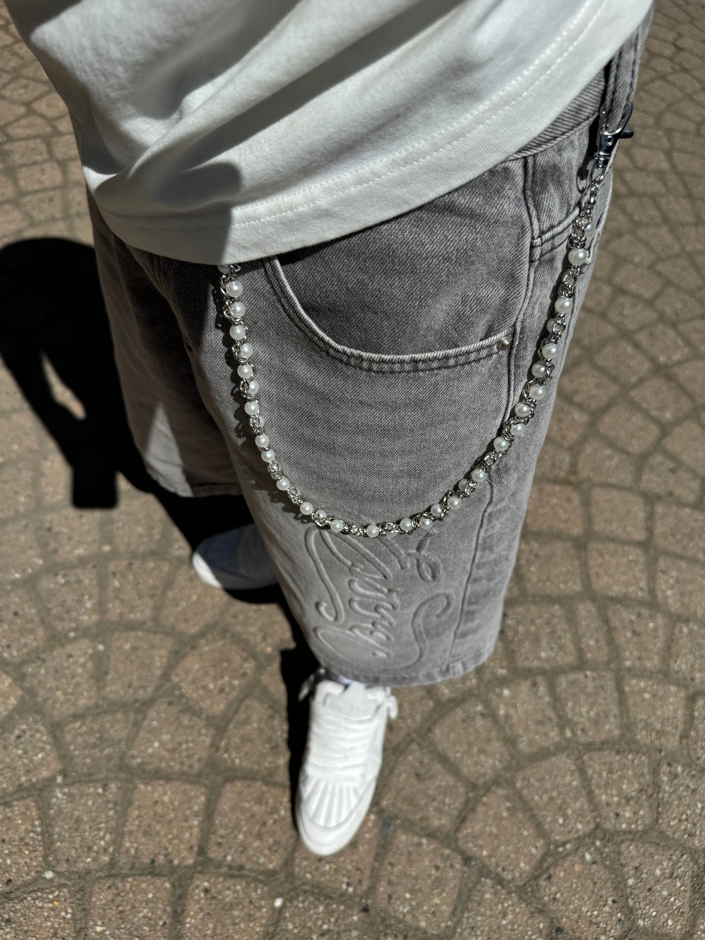 Pearl Wallet Chain