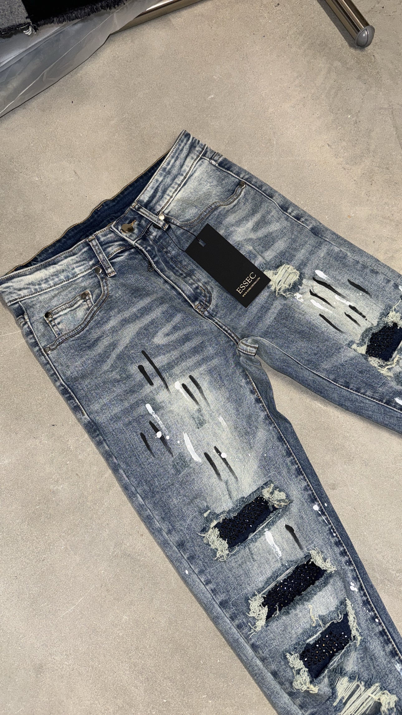 Painted vvs denim