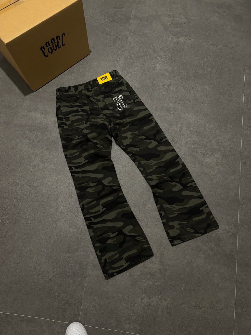 Pearl Flared Camo Denim