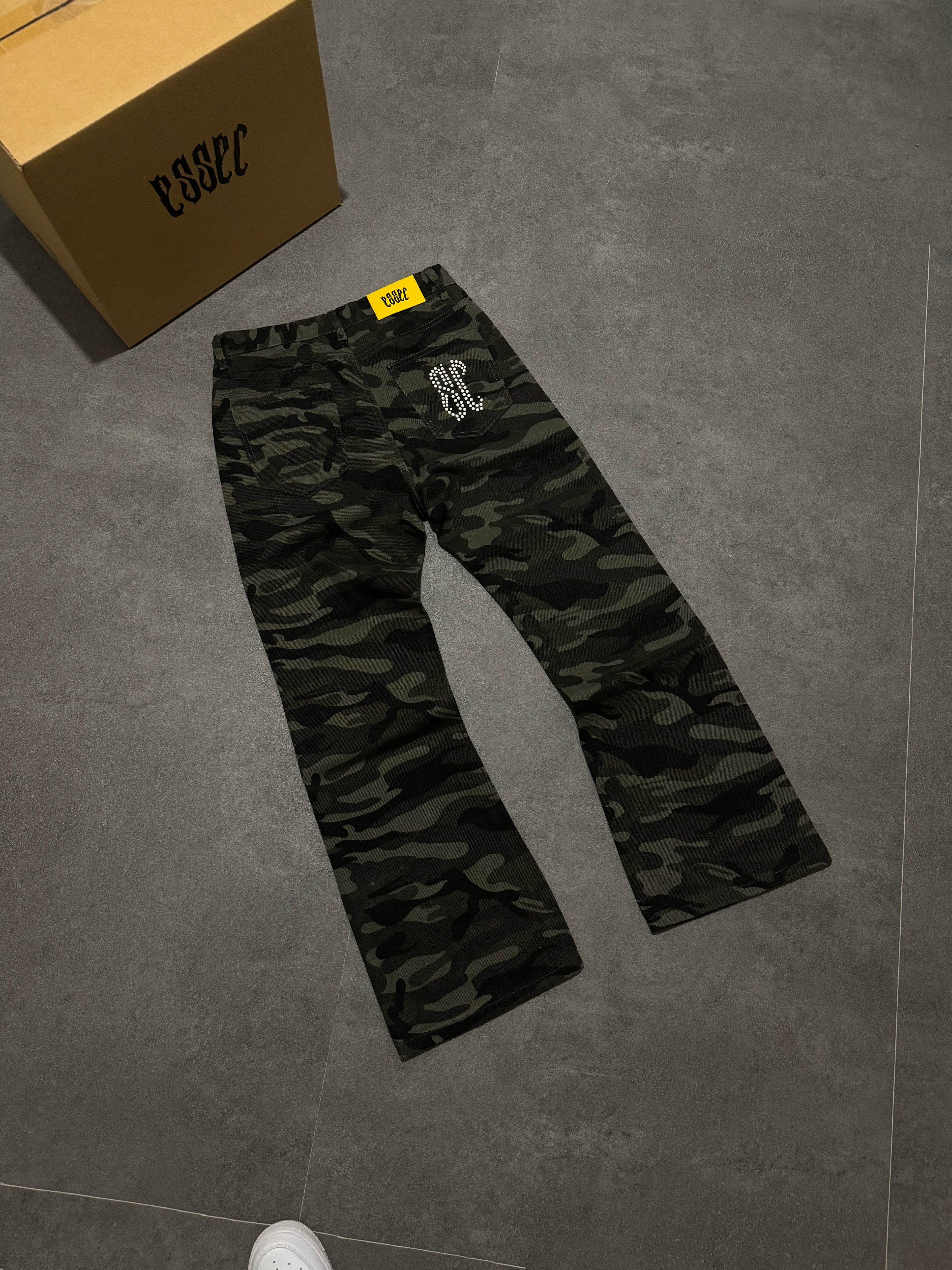 Pearl Flared Camo Denim