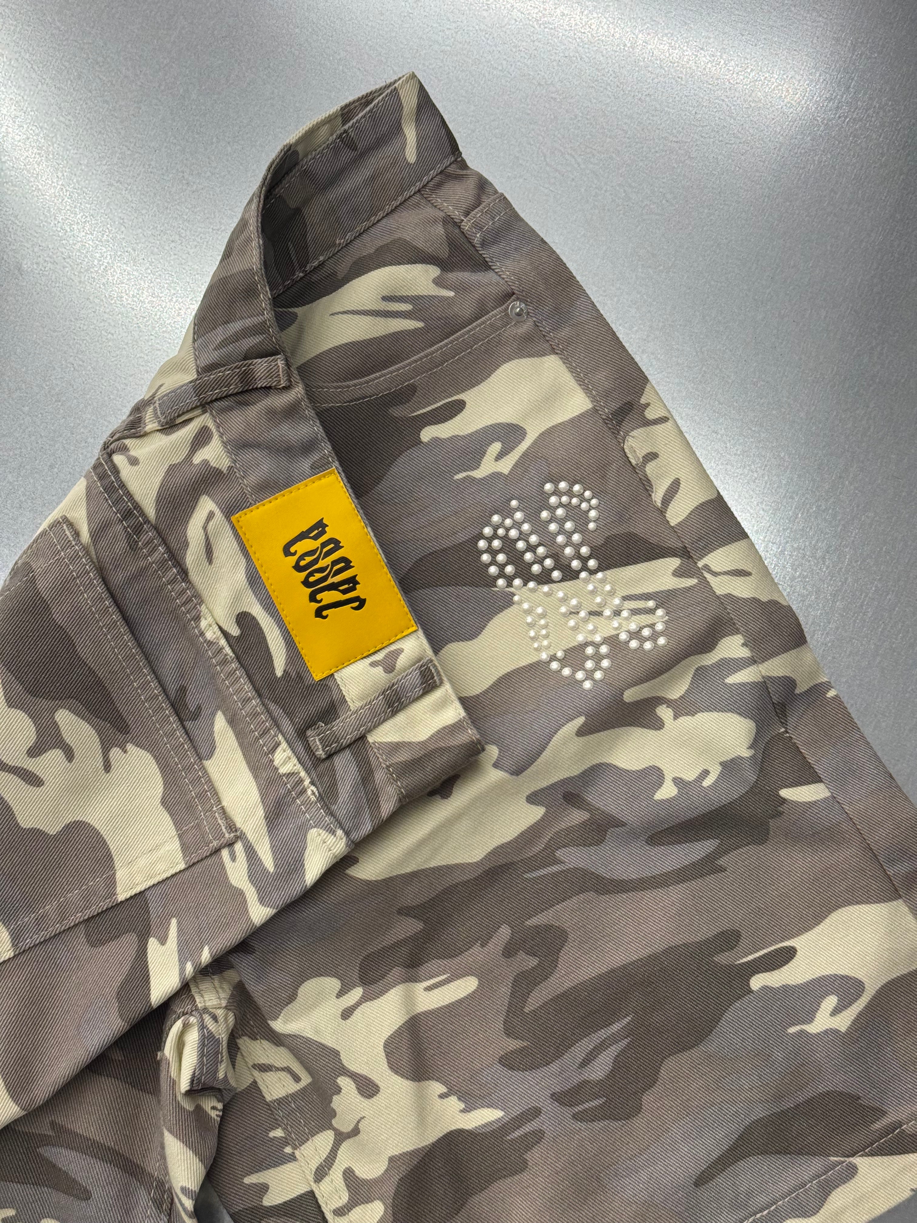 Basic Pearl Light Camo Short