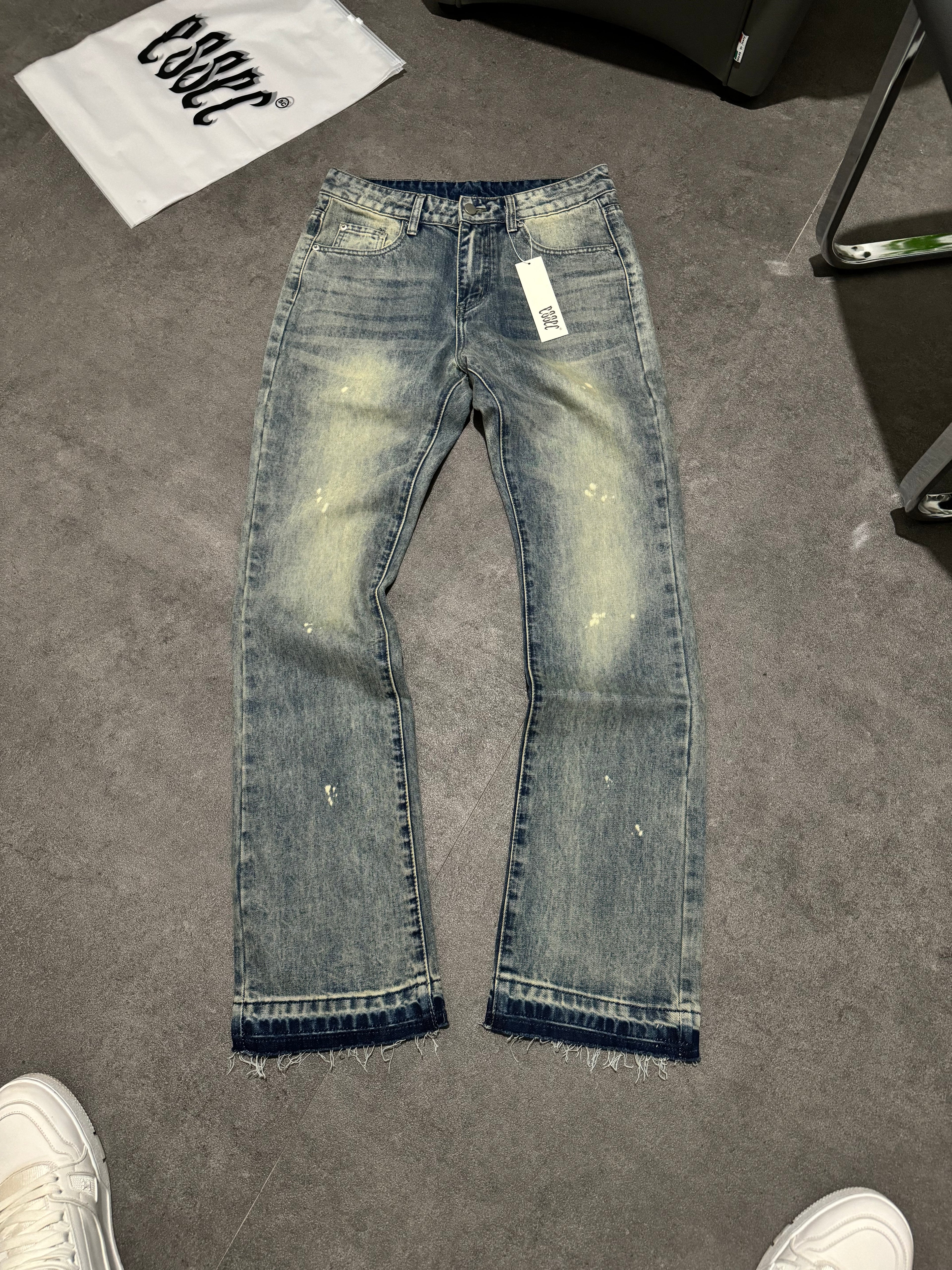 Essec Flared Denim