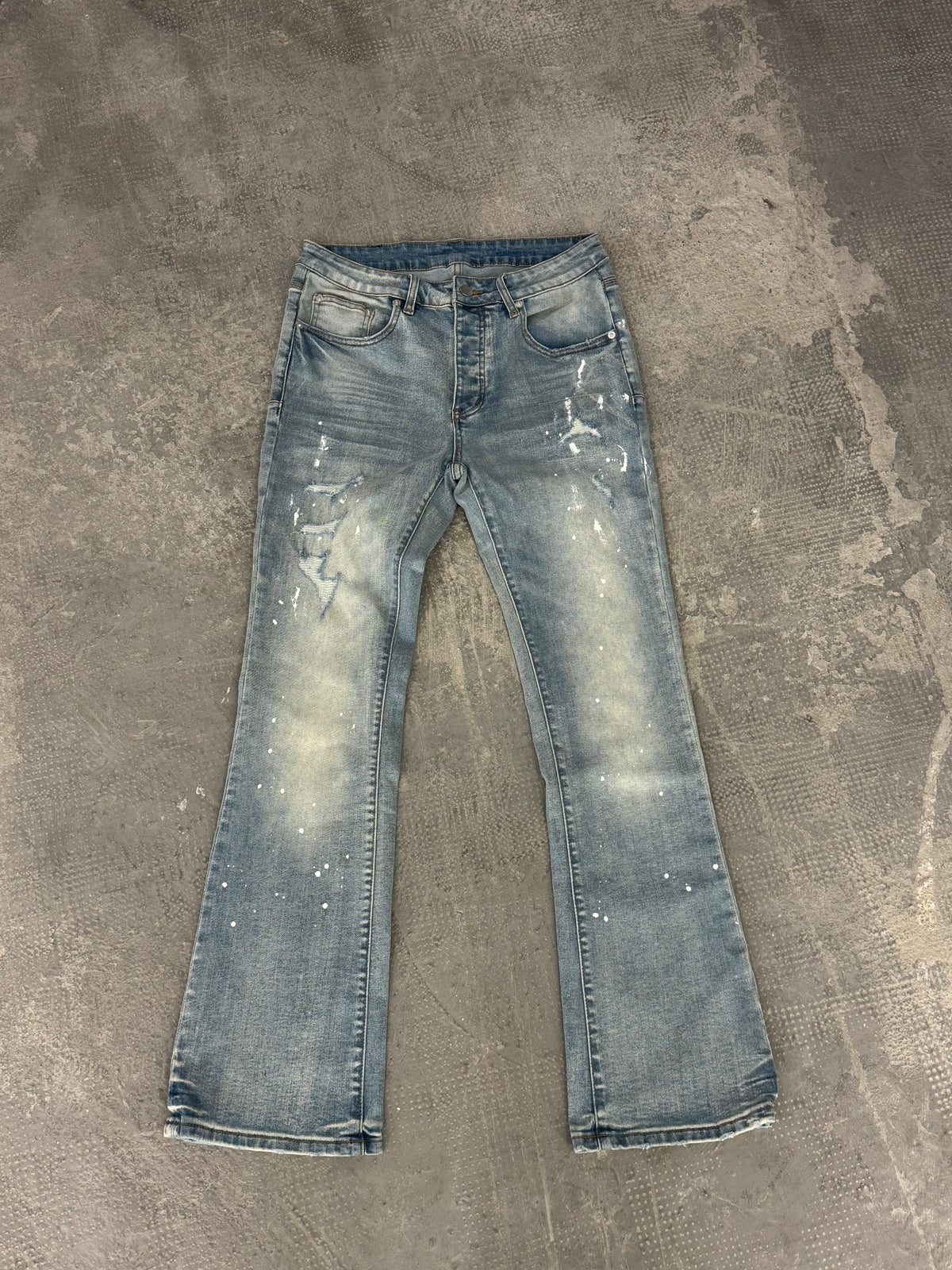 Blue Paint Flared (24h Shipping)