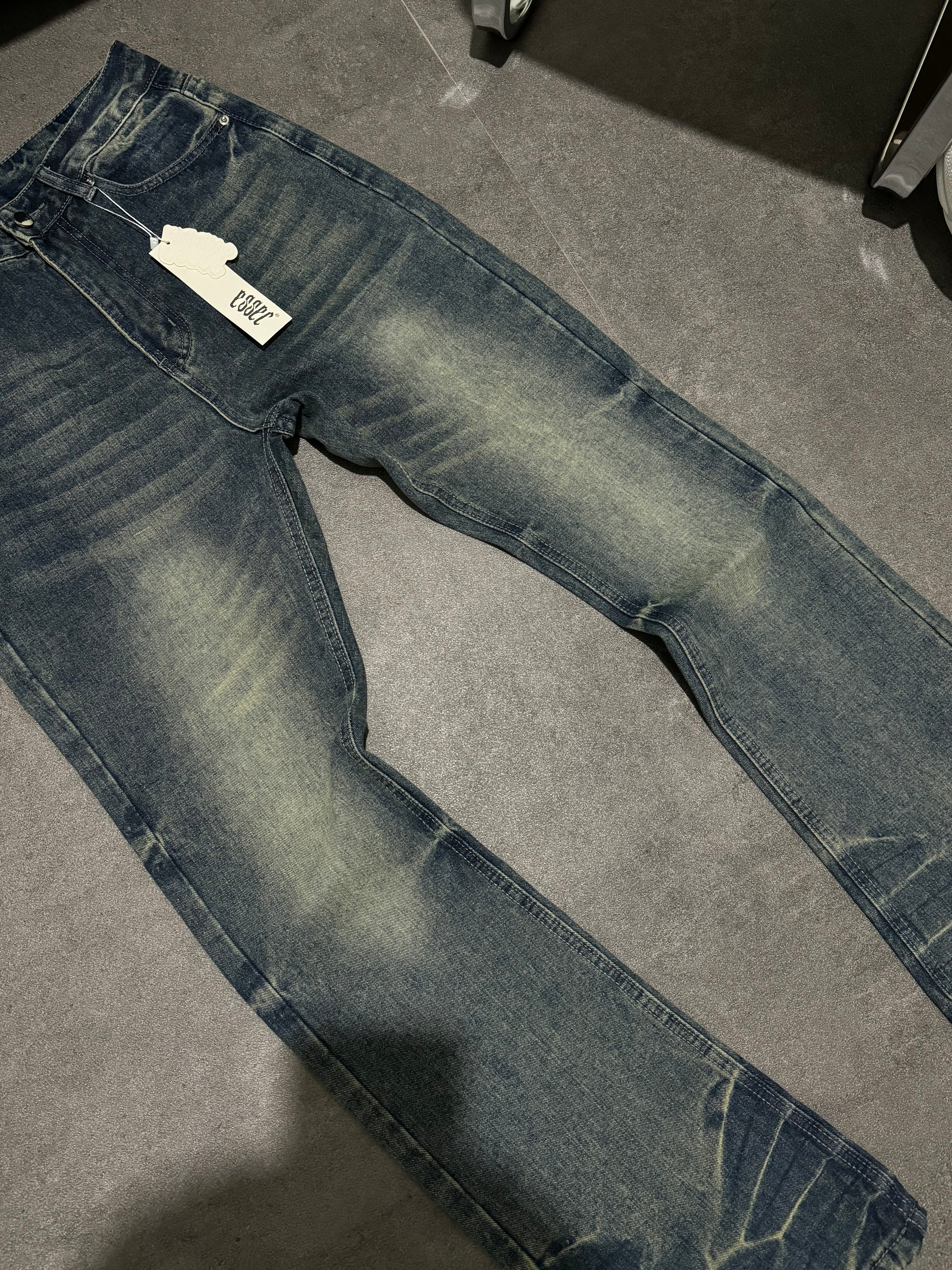 Essec Flared Blue Wash Denim