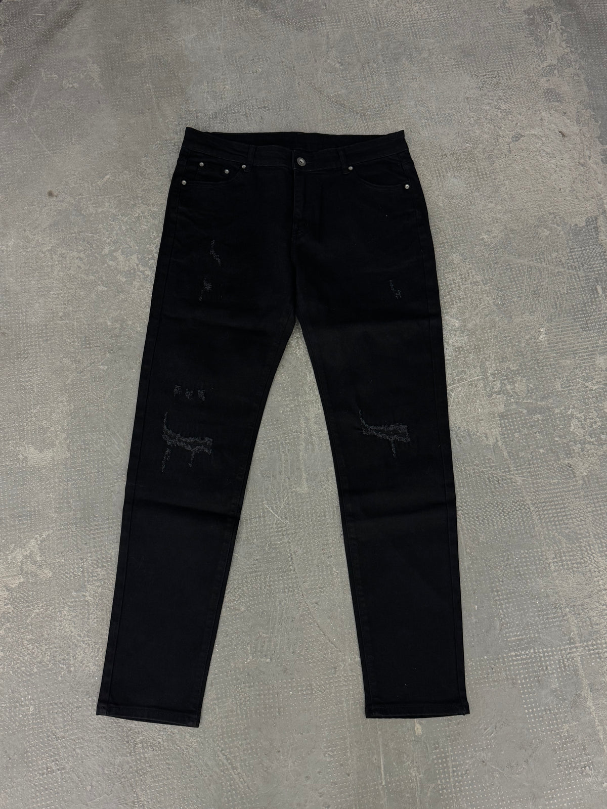 Basic Black Slim (24h Shipping)