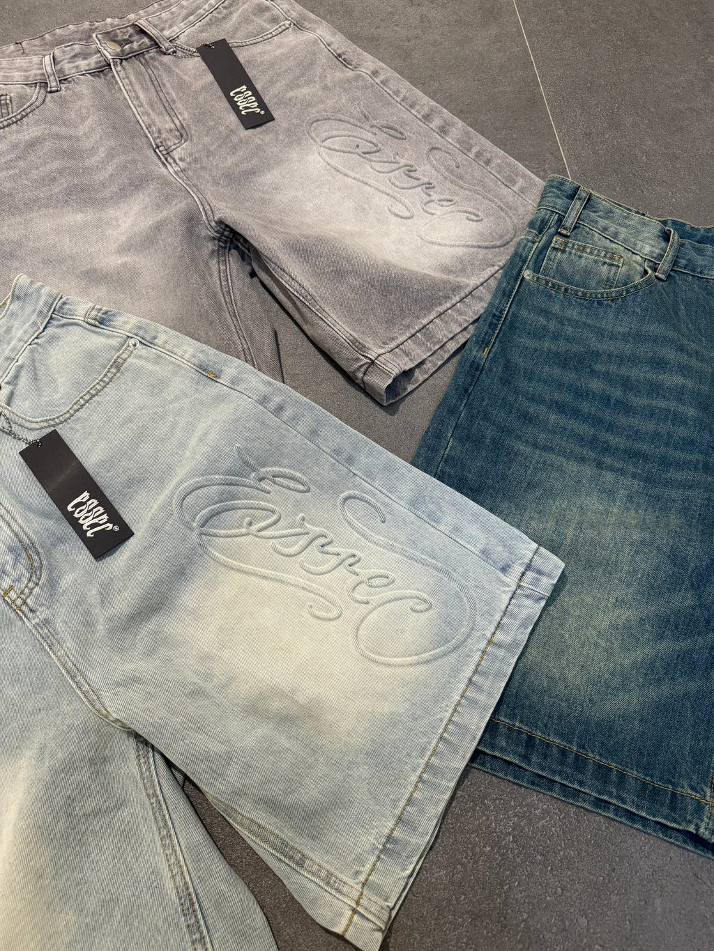 Essec Blue Embossed Logo Short