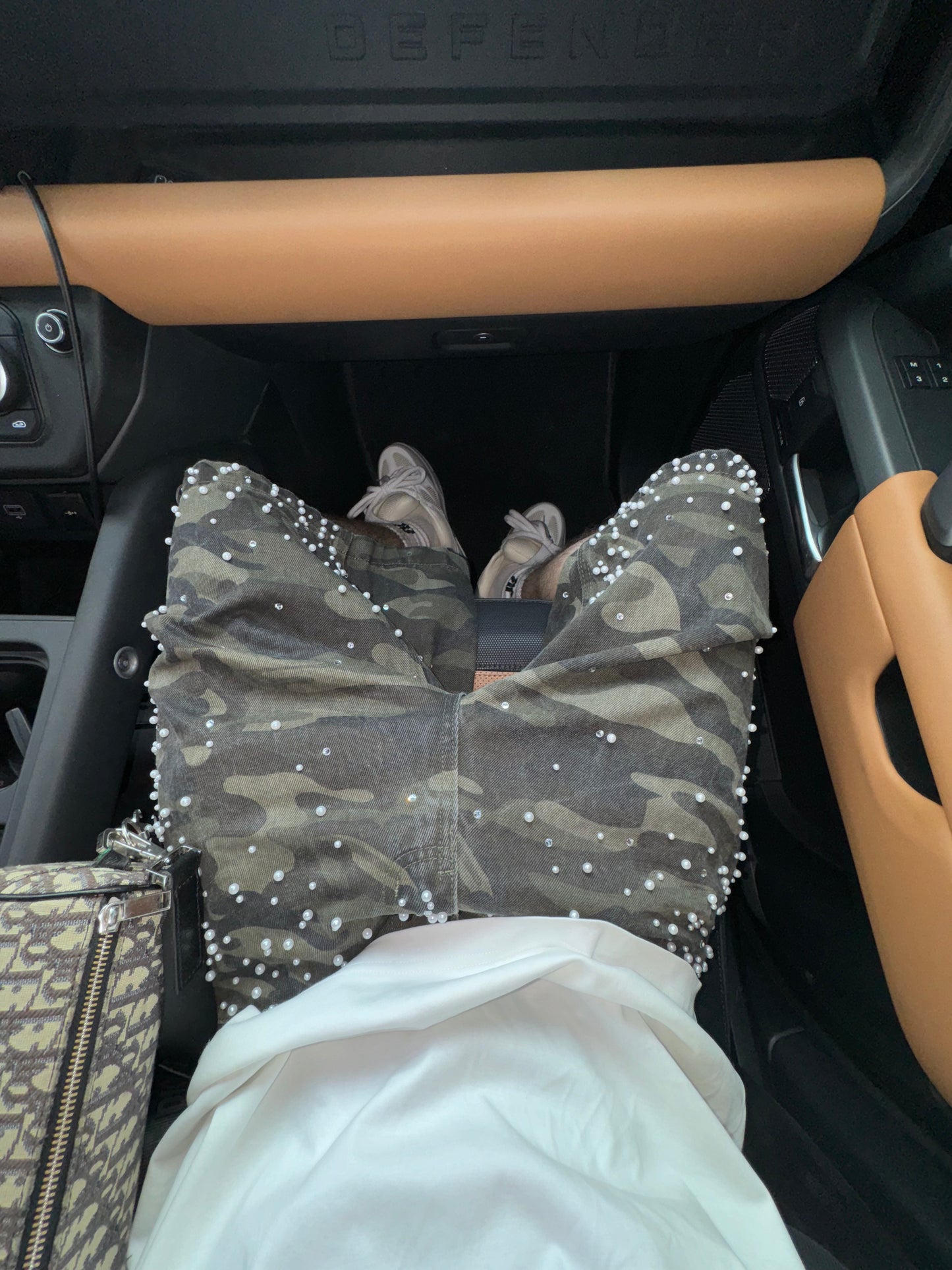 Vvs Pearl Dark Camo Shorts