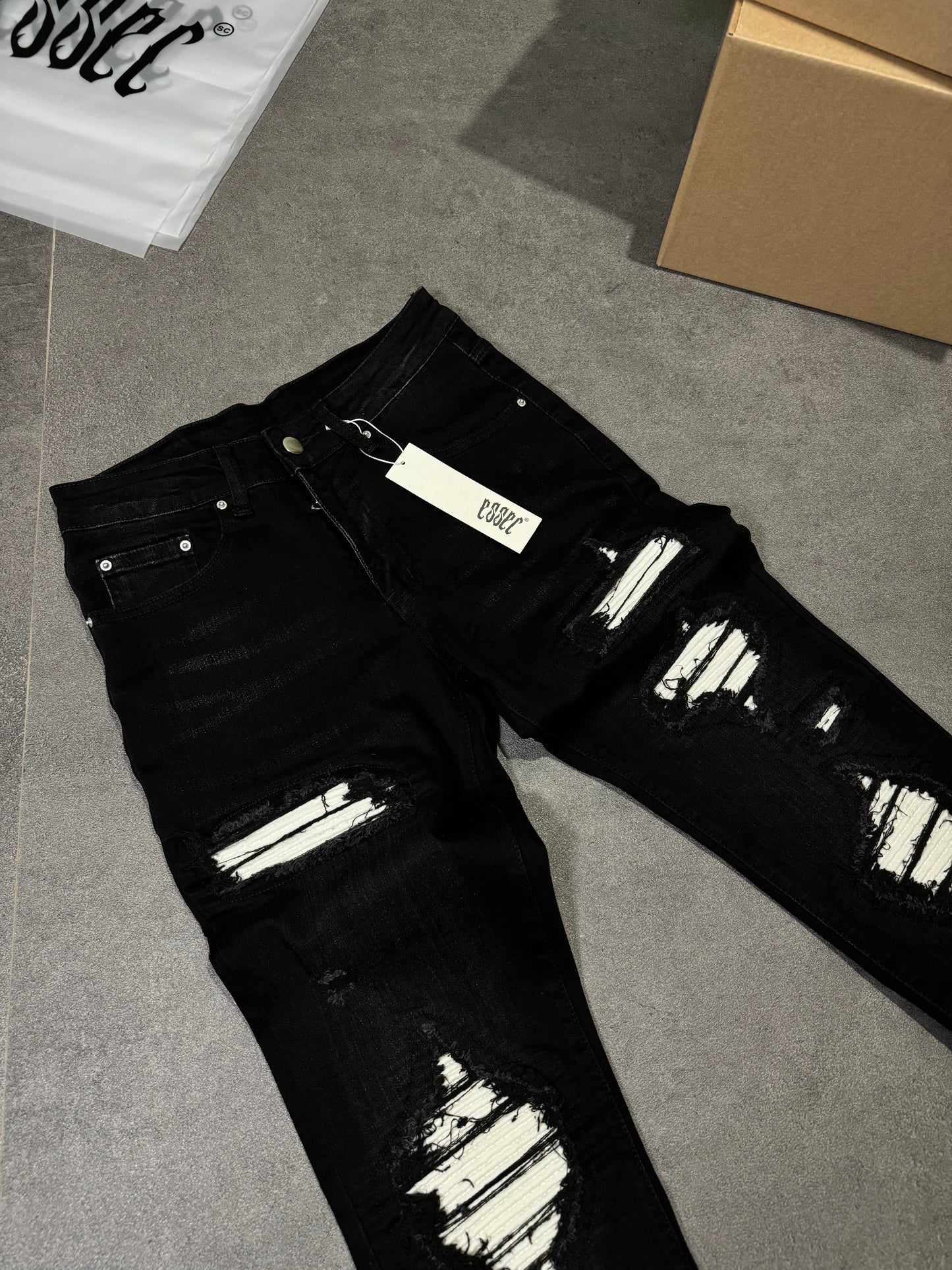 Full White Patch Black Denim