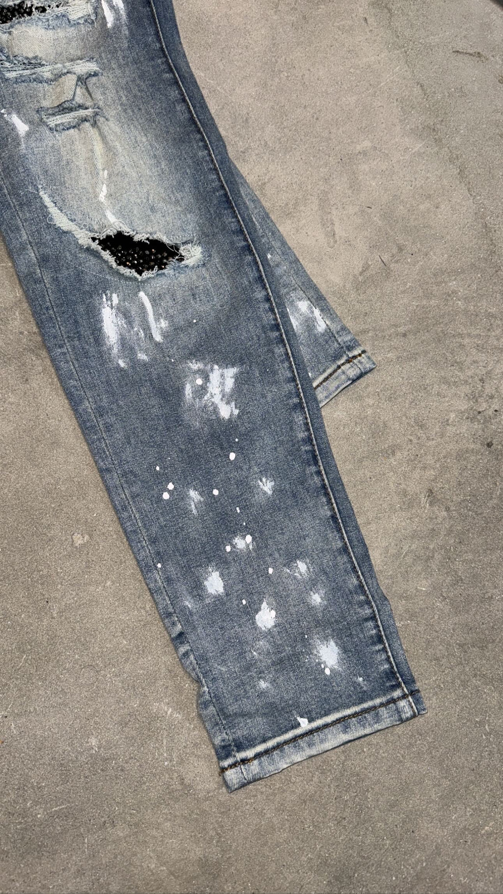 Distressed vvs blue Denim